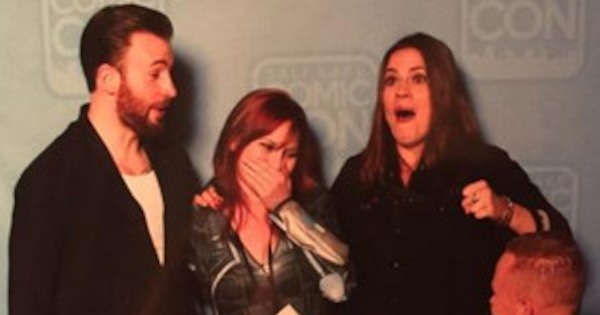 Superheroes To The Rescue Chris Evans And Hayley Atwell